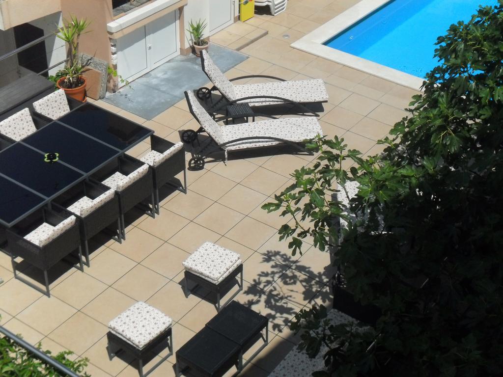Apartments Villa Natali - Heating Pool Traù Esterno foto